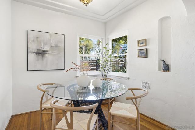 San Diego, California, 92116, United States, 2 Bedrooms Bedrooms, ,1 BathroomBathrooms,Residential,For Sale,1988896