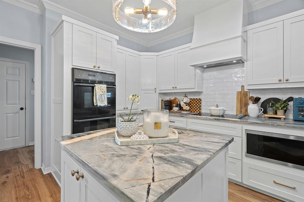 Waxahachie, Texas, 75165, United States, 3 Bedrooms Bedrooms, ,3 BathroomsBathrooms,Residential,For Sale,1987029