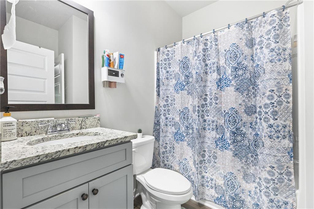 Mcdonough, Georgia, 30252, United States, 5 Bedrooms Bedrooms, ,3 BathroomsBathrooms,Residential,For Sale,1923116