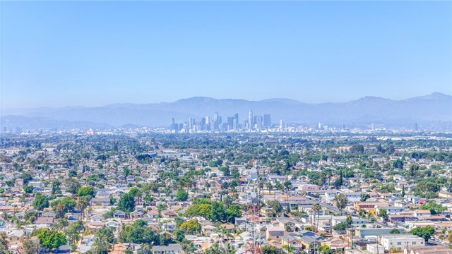 Los Angeles, California, 90061, United States, 2 Bedrooms Bedrooms, ,2 BathroomsBathrooms,Residential,For Sale,2000057