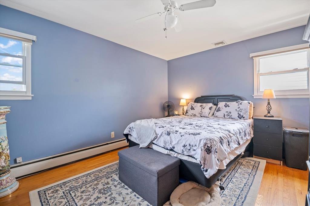Bellmore, New York, 11710, United States, 5 Bedrooms Bedrooms, ,2 BathroomsBathrooms,Residential,For Sale,1928090