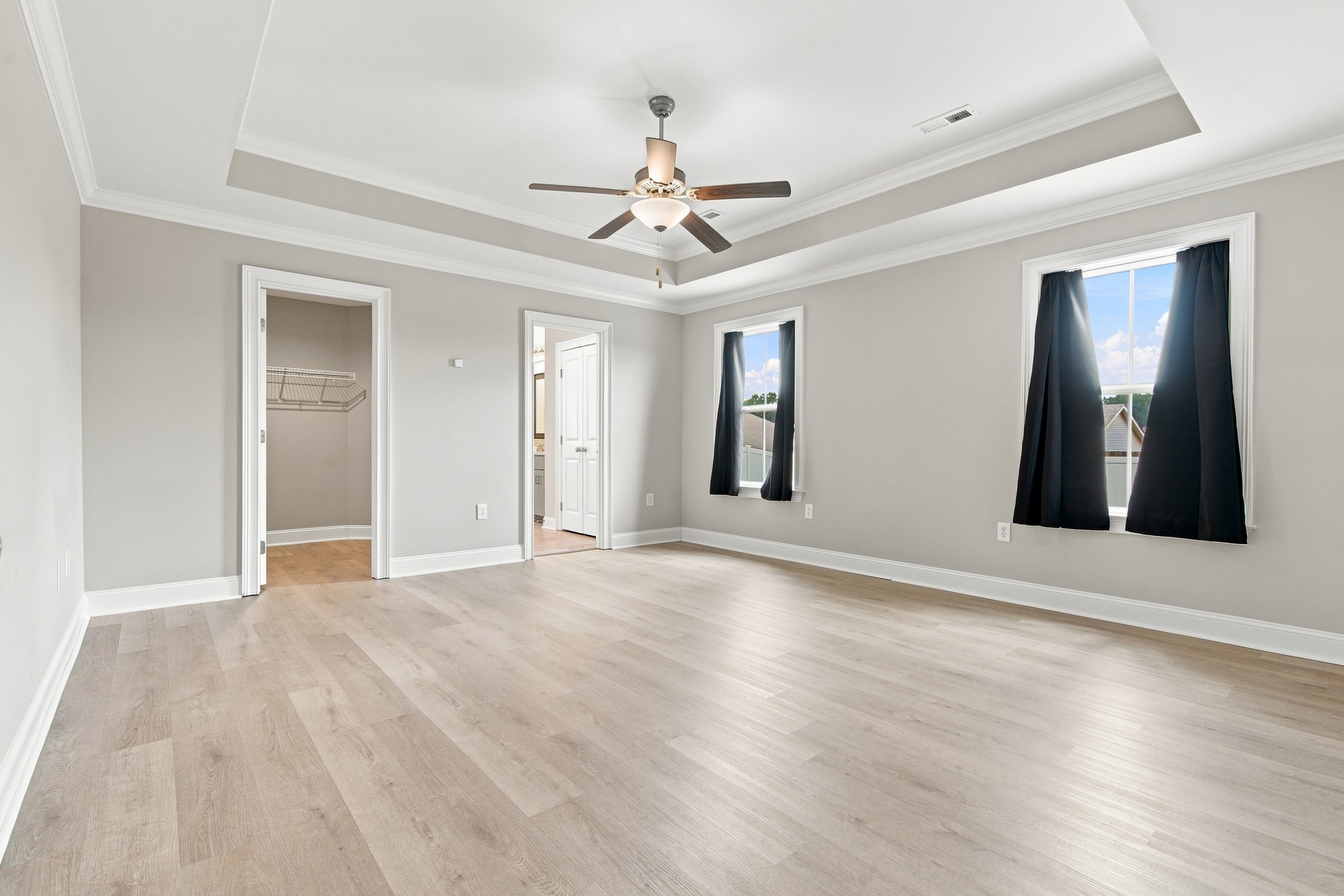 15543 Ironcrest Drive - 物件實景