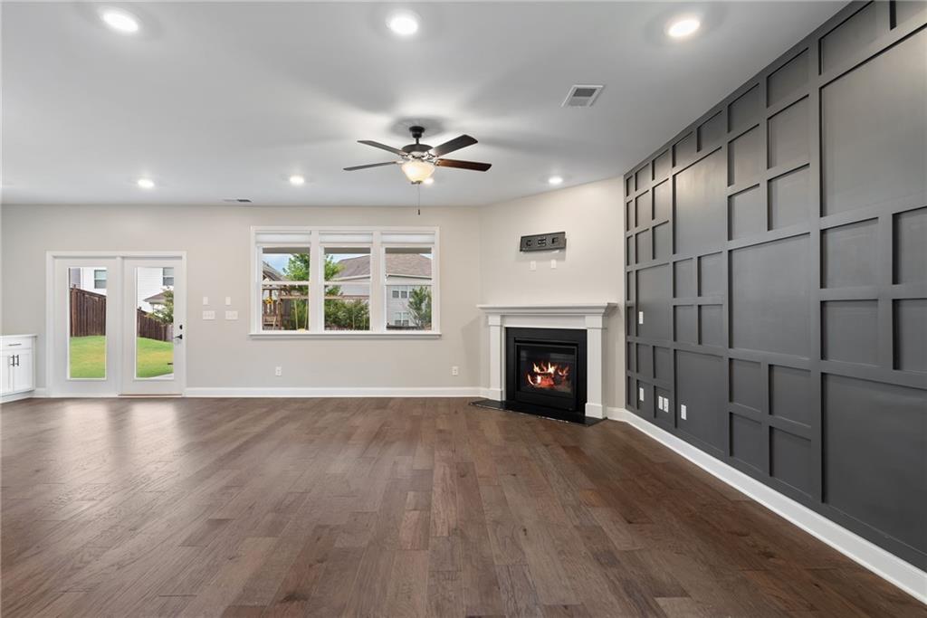 Buford, Georgia, 30519, United States, 5 Bedrooms Bedrooms, ,4 BathroomsBathrooms,Residential,For Sale,1896602