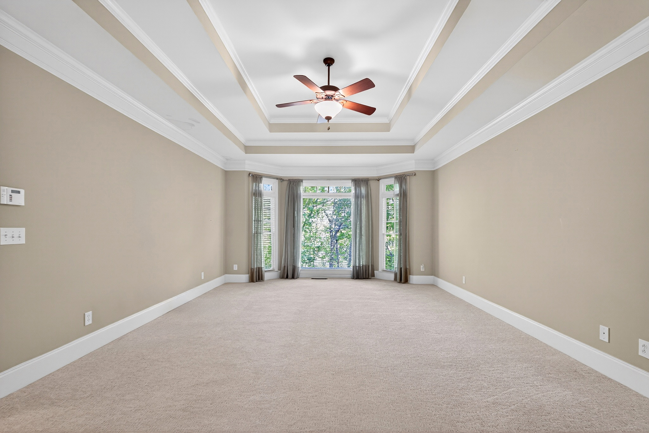  Beautifully Updated Ranch-Style Home in the Prestigious Achasta Golf Community - 物件實景