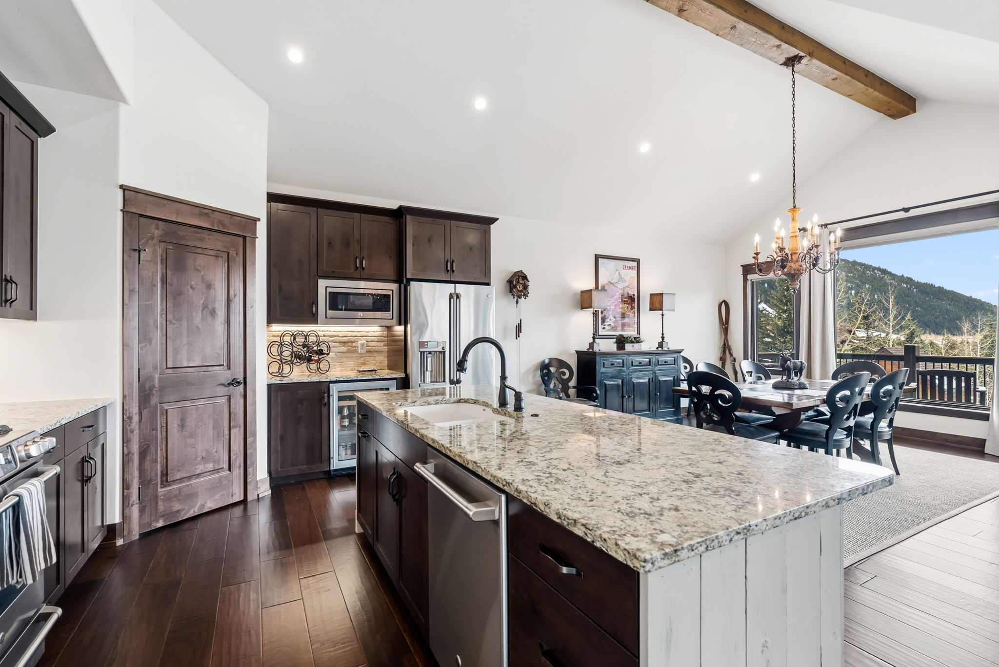  Experience Elevated Mountain Living at 59 Erickson Loop #4B - 物件實景