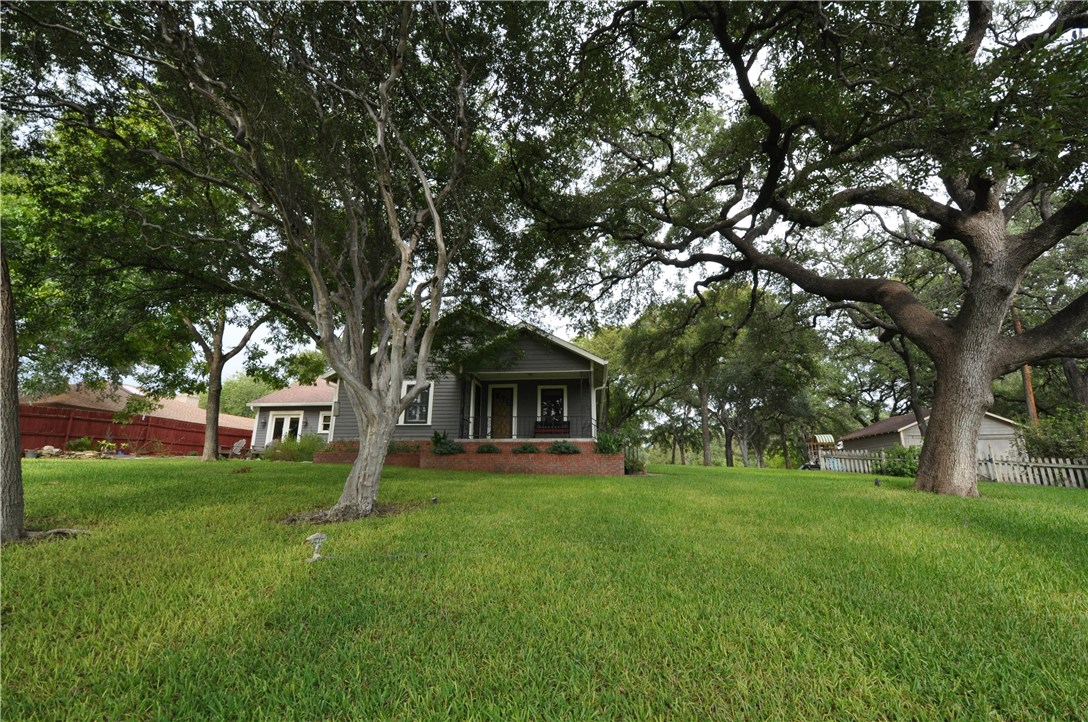 Austin, Texas, 78741, United States, 3 Bedrooms Bedrooms, ,3 BathroomsBathrooms,Residential,For Sale,1960519