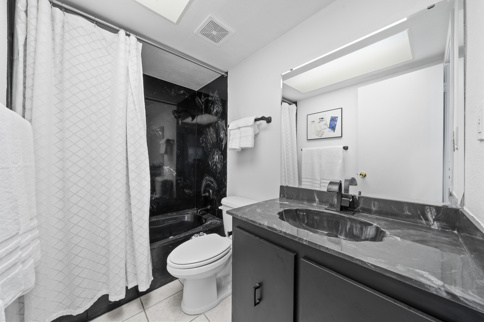  2100 N Atlantic Avenue, #303, Cocoa Beach, FL, 32931 - 物件實景