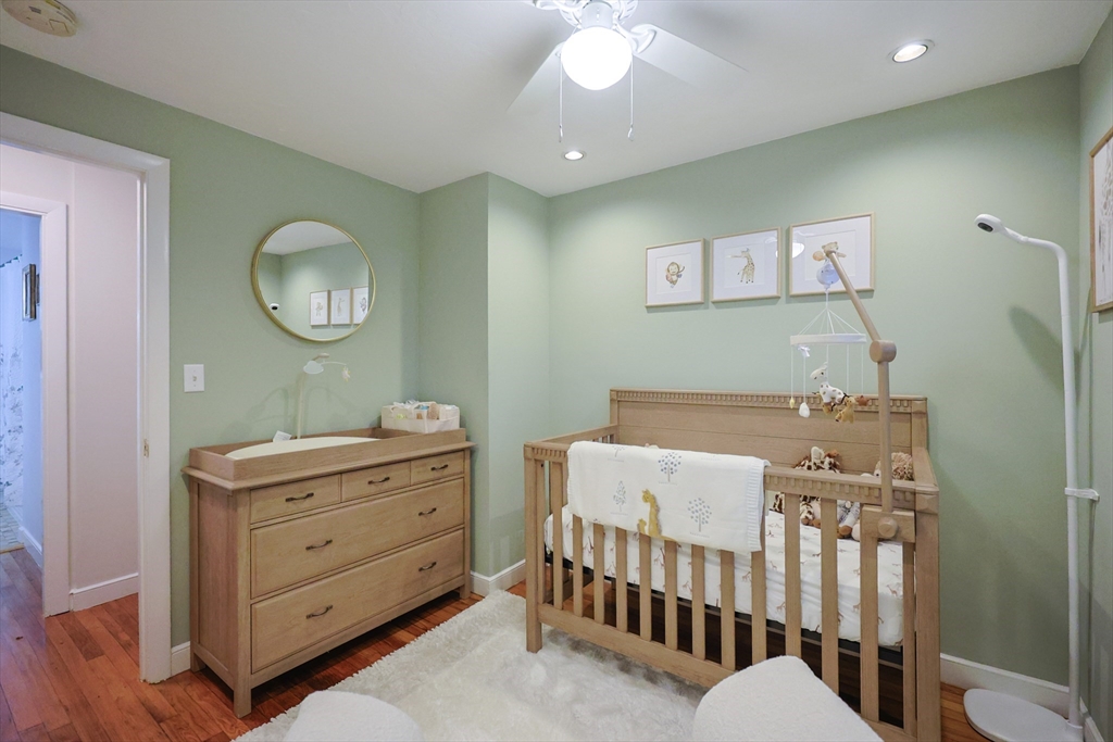 Framingham, Massachusetts, 01701, United States, 3 Bedrooms Bedrooms, ,2 BathroomsBathrooms,Residential,For Sale,1987997