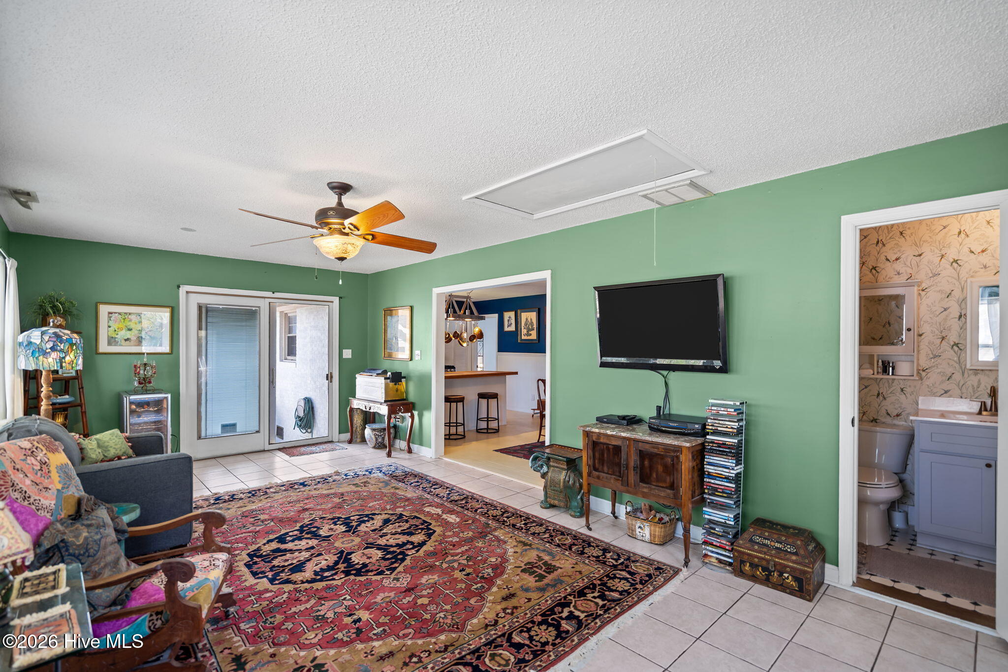 Carolina Beach, North Carolina, 28428, United States, 3 Bedrooms Bedrooms, ,2 BathroomsBathrooms,Residential,For Sale,2026131