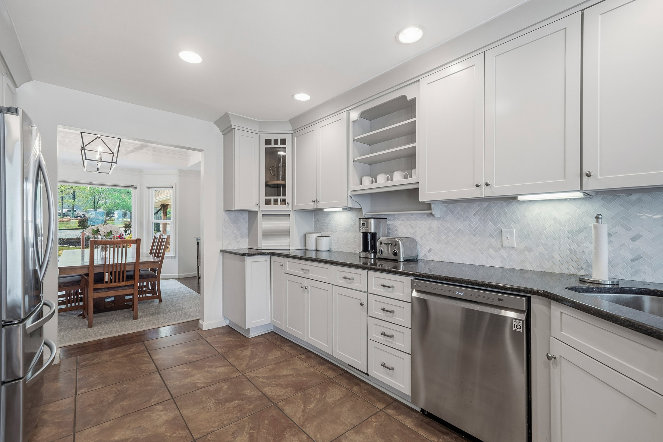  Move-in Ready Lakefront Home Delivers the Ultimate Lake Oconee Lifestyle - 物件實景