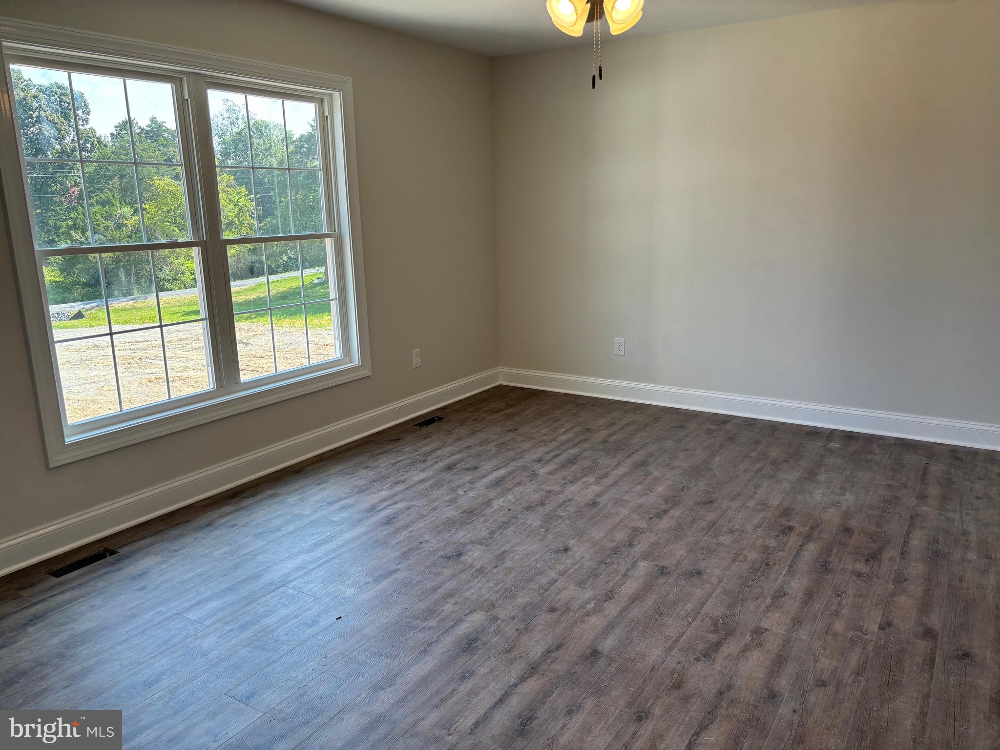 Culpeper, Virginia, 22701, United States, 3 Bedrooms Bedrooms, ,2 BathroomsBathrooms,Residential,For Sale,1982917