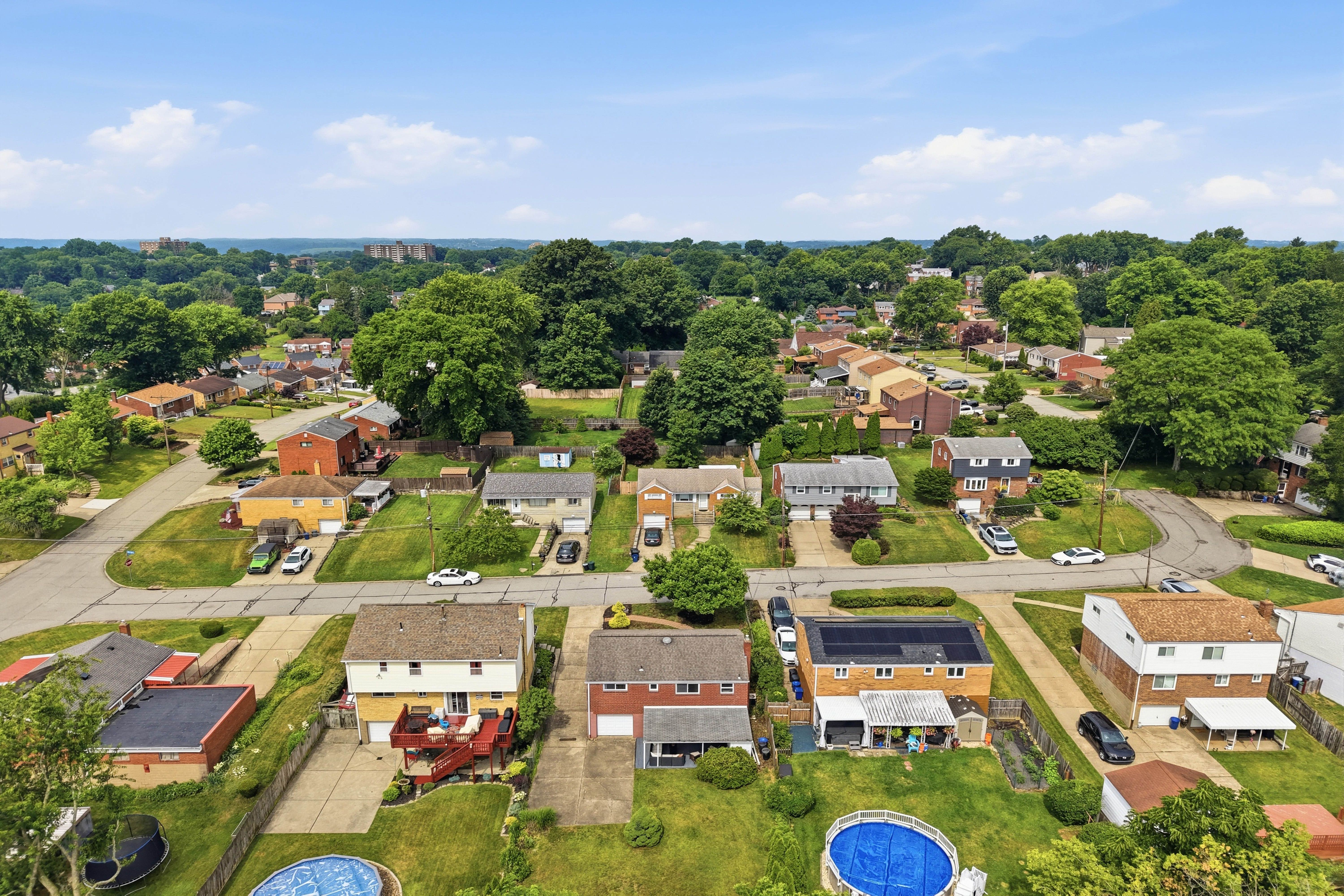  2456 Silver Oak Drive, Pittsburgh, PA 15220 - 物件實景