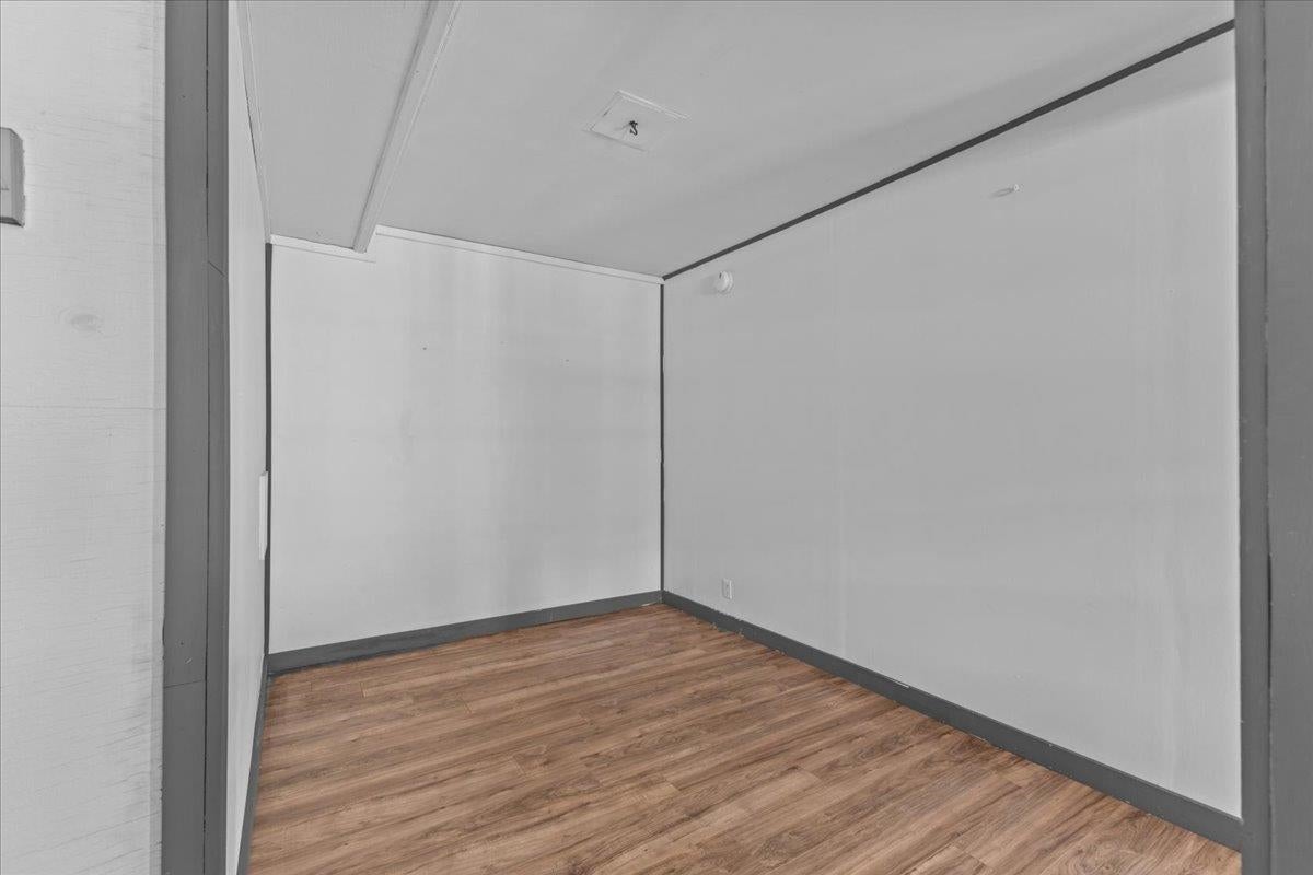 Stowe, Vermont, 05672, United States, 4 Bedrooms Bedrooms, ,2 BathroomsBathrooms,Residential,For Sale,2003261