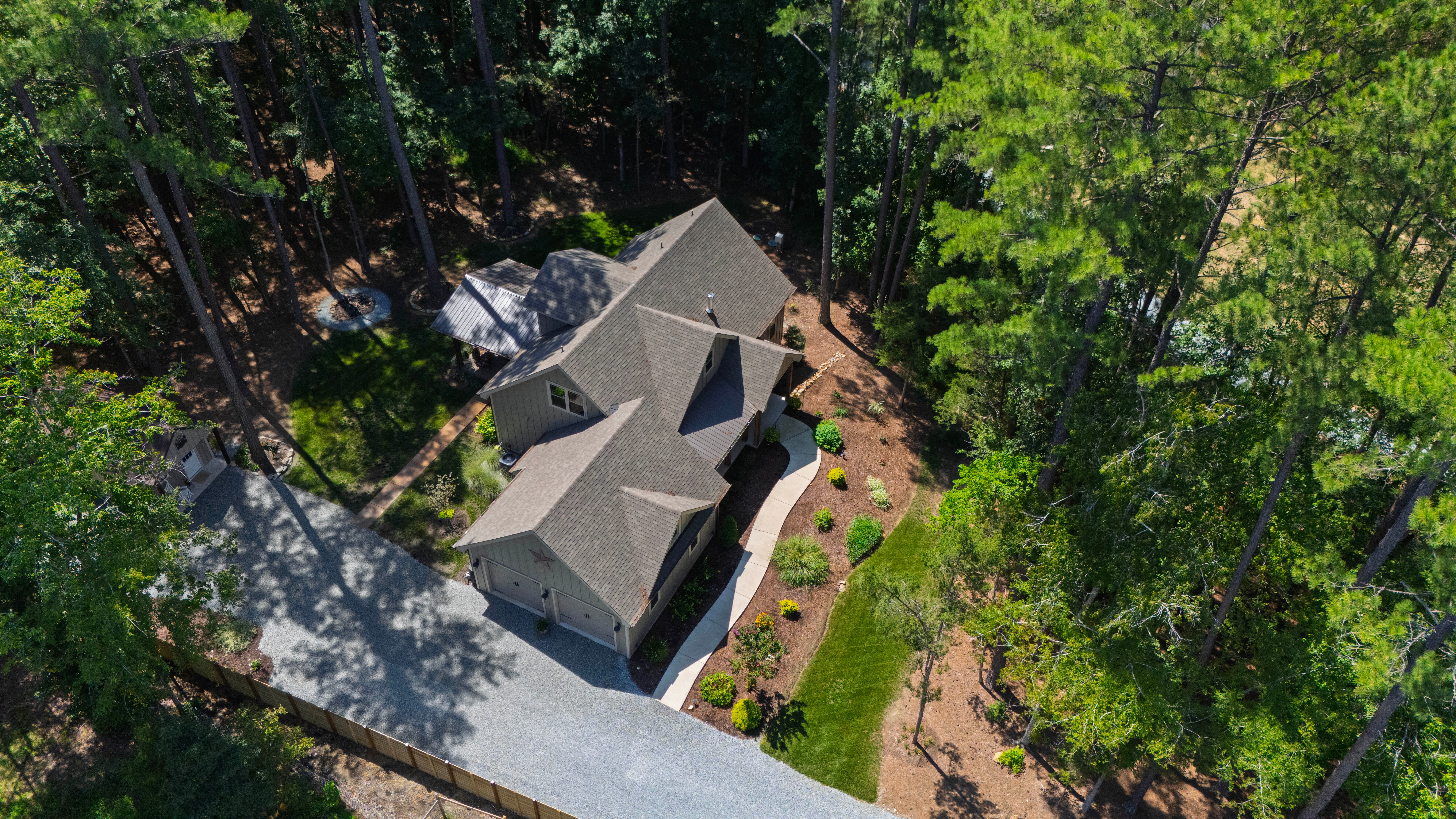  2560 New Hope Drive, Chapel Hill, NC 27514 - 物件實景