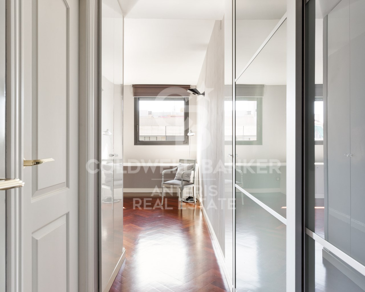 Barcelona, Barcelona, Eixample, La Nova Esquerra d, Barcelona, Catalonia, ES, 6 Bedrooms Bedrooms, ,5 BathroomsBathrooms,Residential,For Sale,Barcelona, Barcelona, Eixample, La Nova Esquerra d,1619004
