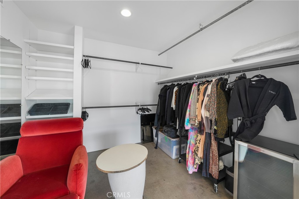 Los Angeles, California, 90069, United States, 3 Bedrooms Bedrooms, ,1 BathroomBathrooms,Residential,For Sale,1897836