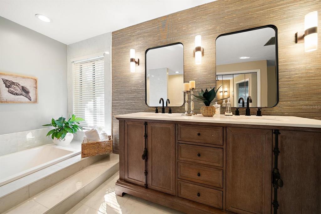 Dunedin, Florida, 34698, United States, 4 Bedrooms Bedrooms, ,3 BathroomsBathrooms,Residential,For Sale,1995790