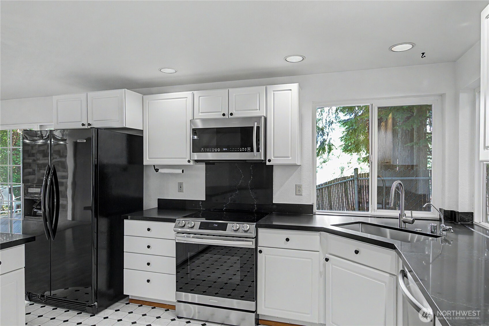Olympia, Washington, 98513, United States, 4 Bedrooms Bedrooms, ,3 BathroomsBathrooms,Residential,For Sale,2048484