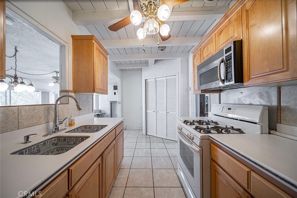 Arcadia, California, 91006, United States, 3 Bedrooms Bedrooms, ,1 BathroomBathrooms,Residential,For Sale,1904214