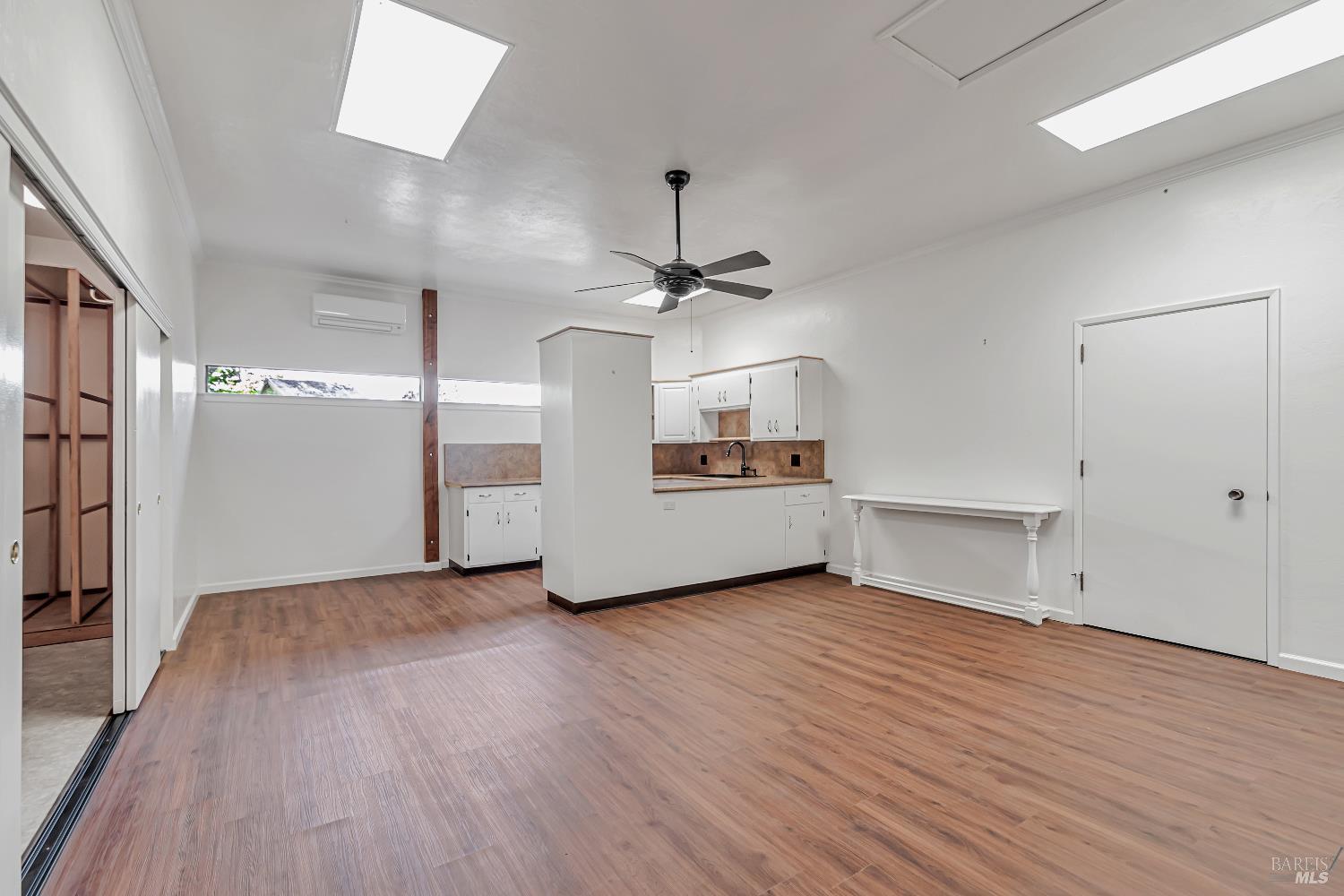 Sebastopol, California, 95472, United States, 3 Bedrooms Bedrooms, ,3 BathroomsBathrooms,Residential,For Sale,1895482