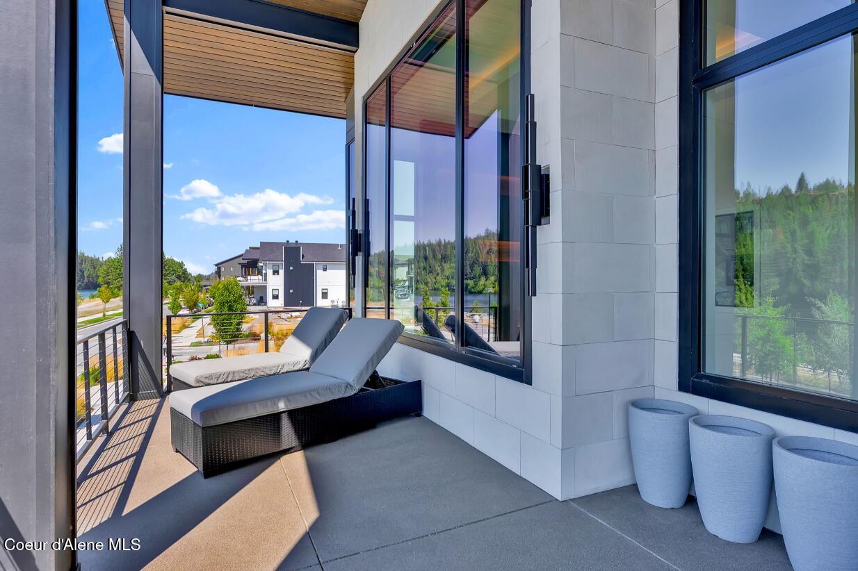 Coeur D'alene, Idaho, 83814, United States, 4 Bedrooms Bedrooms, ,4 BathroomsBathrooms,Residential,For Sale,1927385