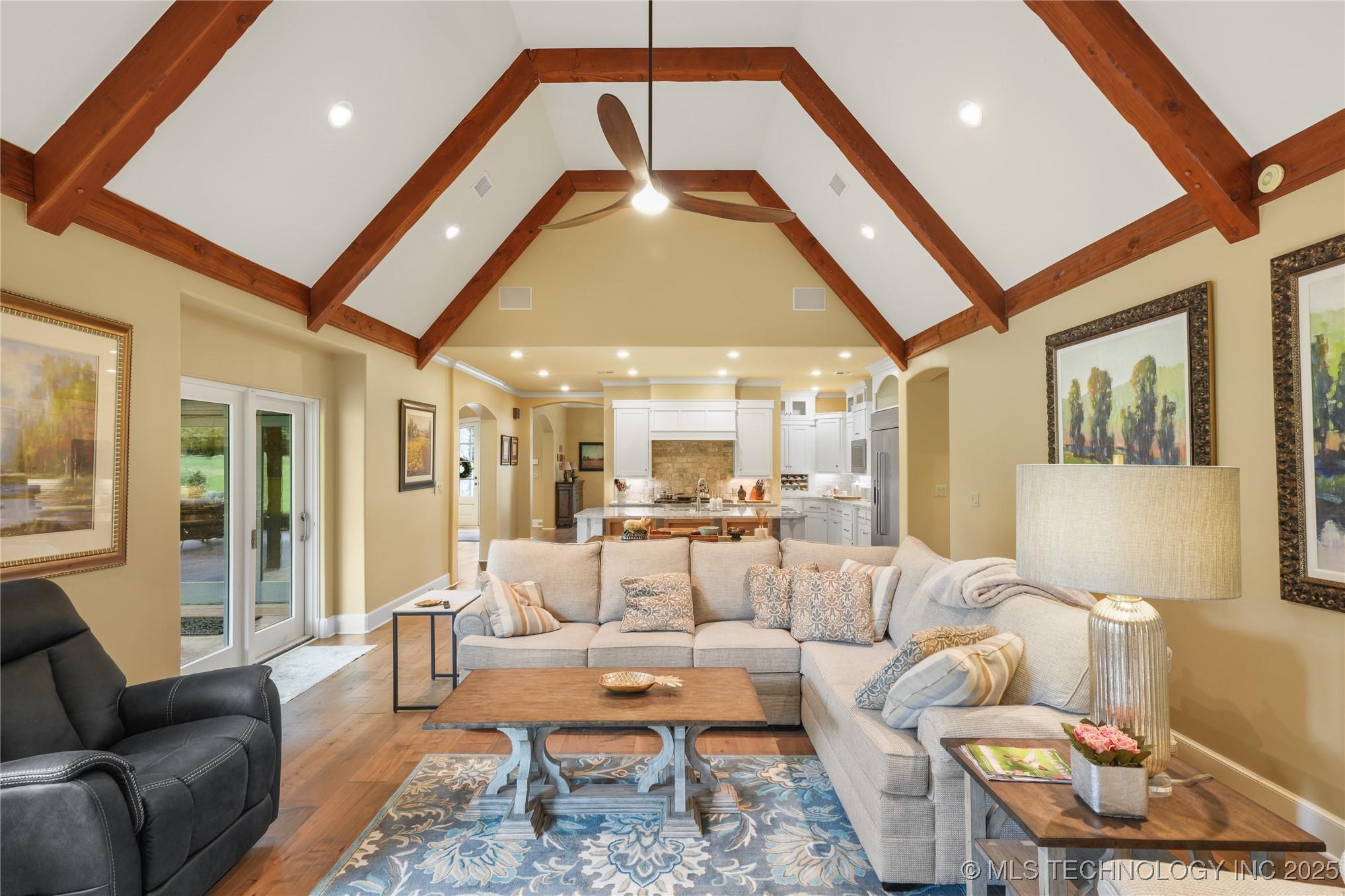 Muskogee, Oklahoma, 74403, United States, 4 Bedrooms Bedrooms, ,5 BathroomsBathrooms,Residential,For Sale,1980676