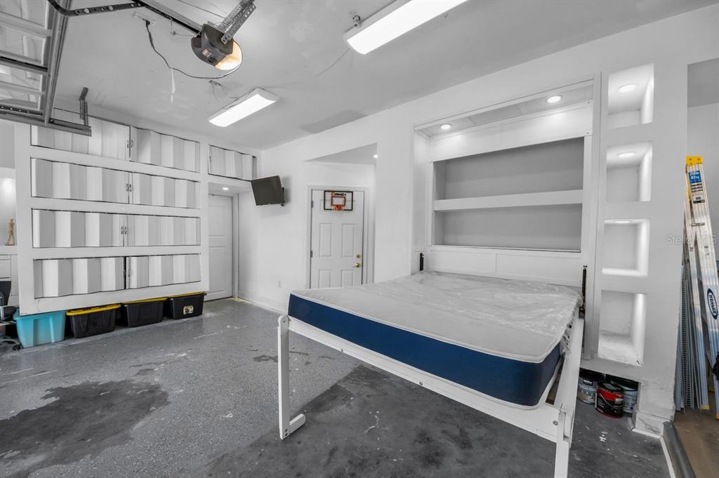 New Port Richey, Florida, 34653, United States, 4 Bedrooms Bedrooms, ,5 BathroomsBathrooms,Residential,For Sale,1989406