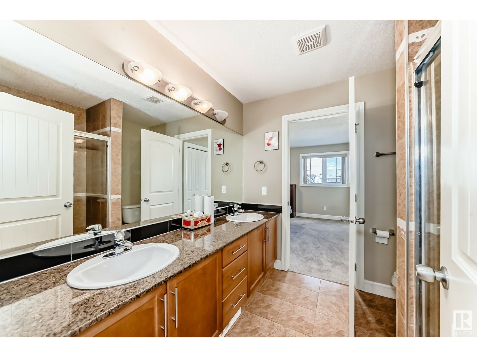 EDMONTON, Alberta, T5A 3V4, CA, 4 Bedrooms Bedrooms, ,4 BathroomsBathrooms,Residential,For Sale,1837785