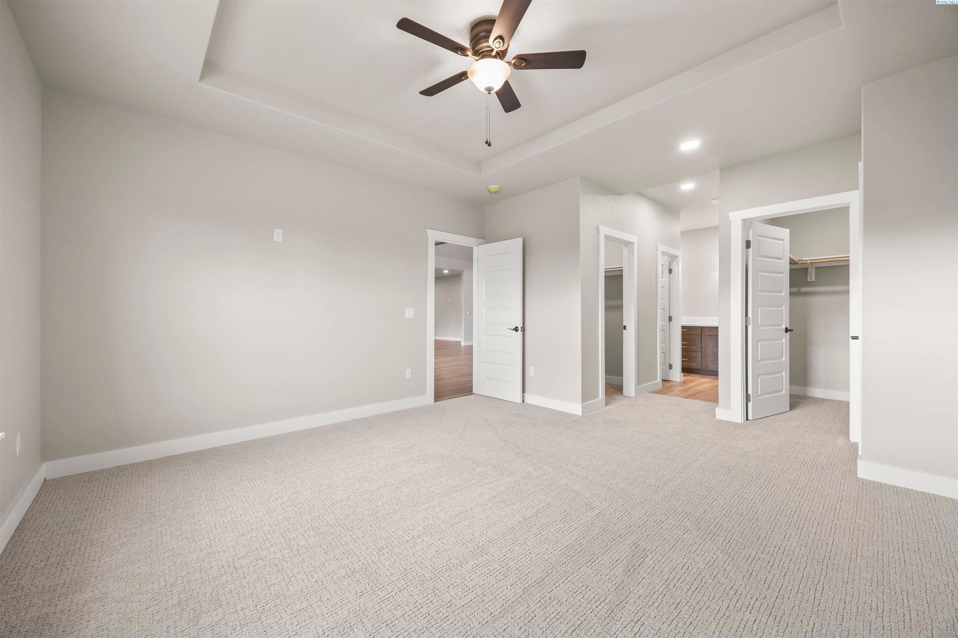 Prosser, Washington, 99350, United States, 3 Bedrooms Bedrooms, ,2 BathroomsBathrooms,Residential,For Sale,2027439