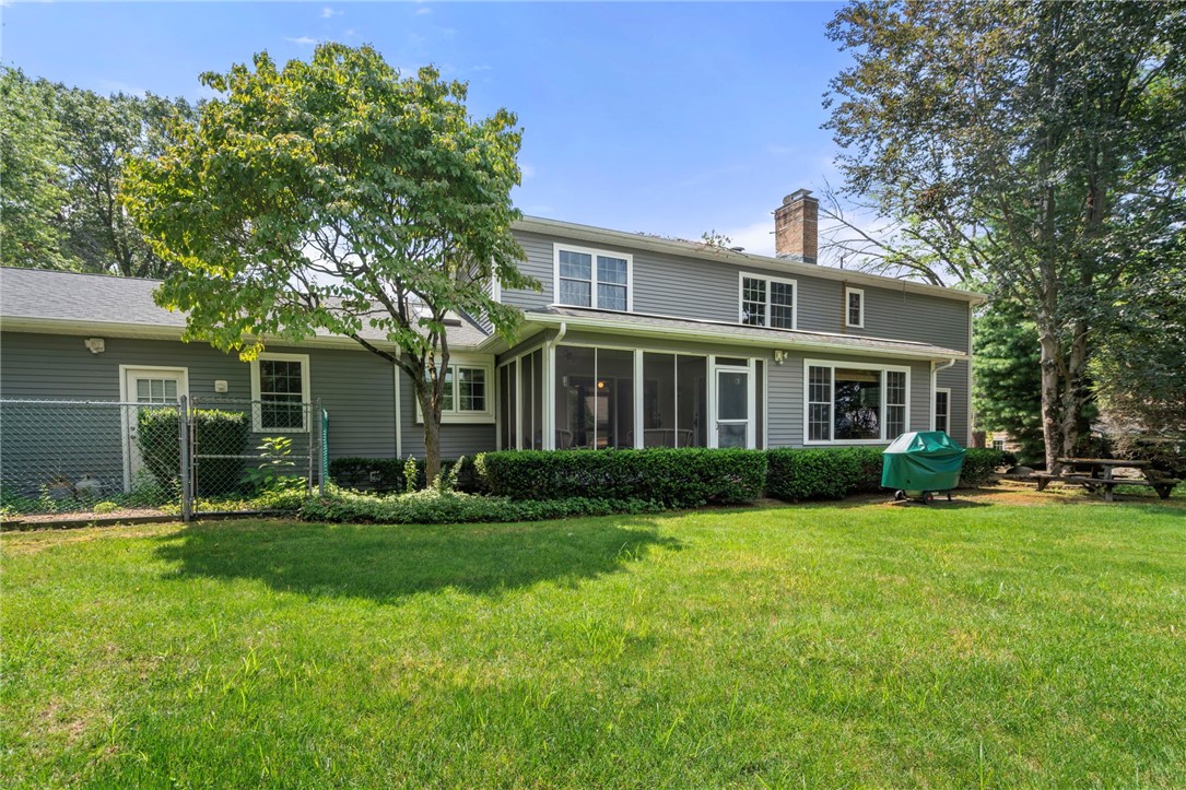 Cranston, Rhode Island, 02920, United States, 4 Bedrooms Bedrooms, ,5 BathroomsBathrooms,Residential,For Sale,1916755