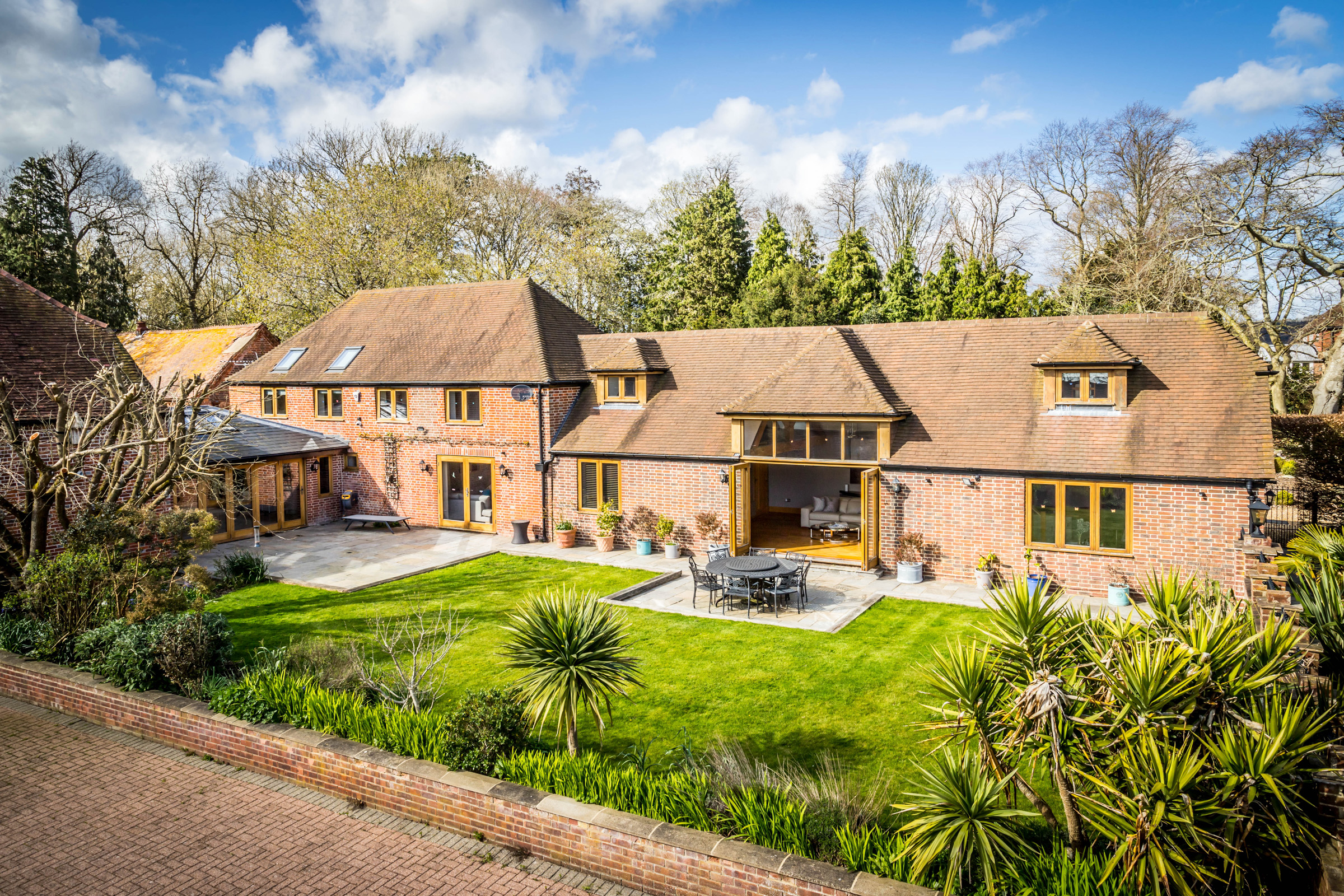  Exceptional Country Residence amongst five acres in the West Sussex Countryside - 物件實景