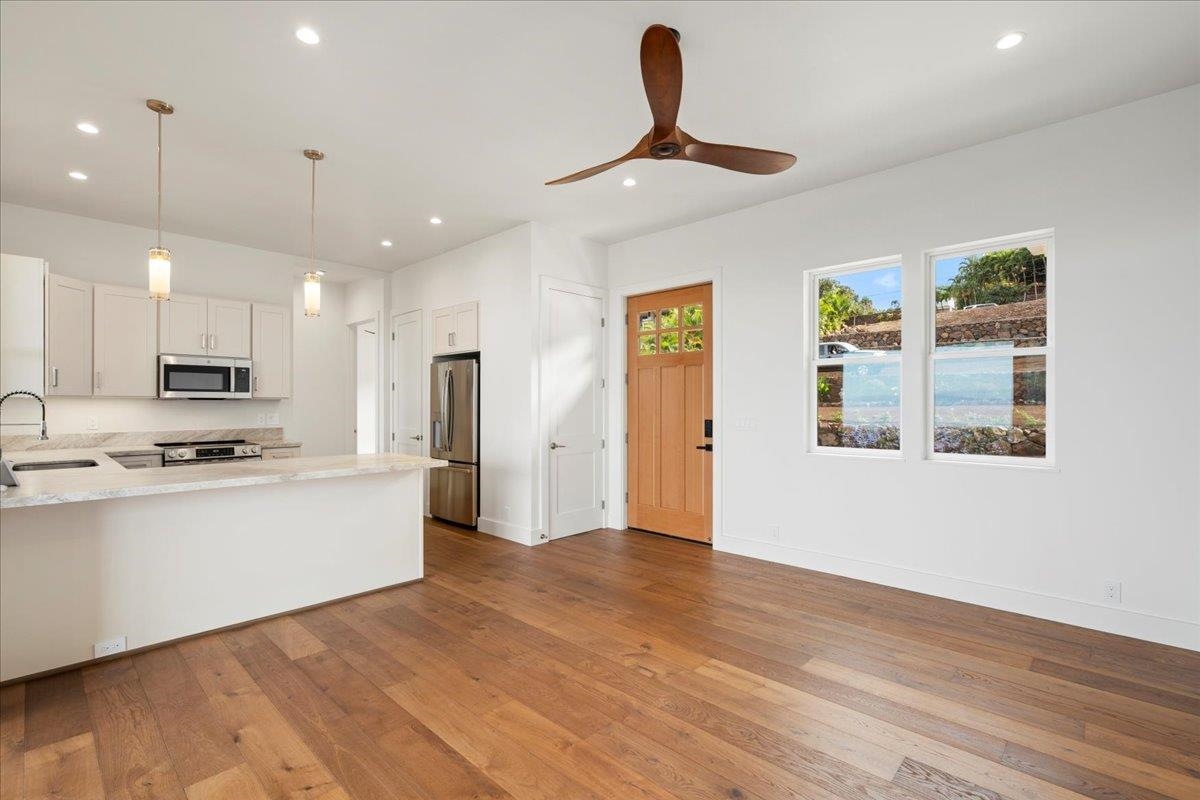 Kihei, Hawaii, 96753, United States, 2 Bedrooms Bedrooms, ,1 BathroomBathrooms,Residential,For Sale,1998812