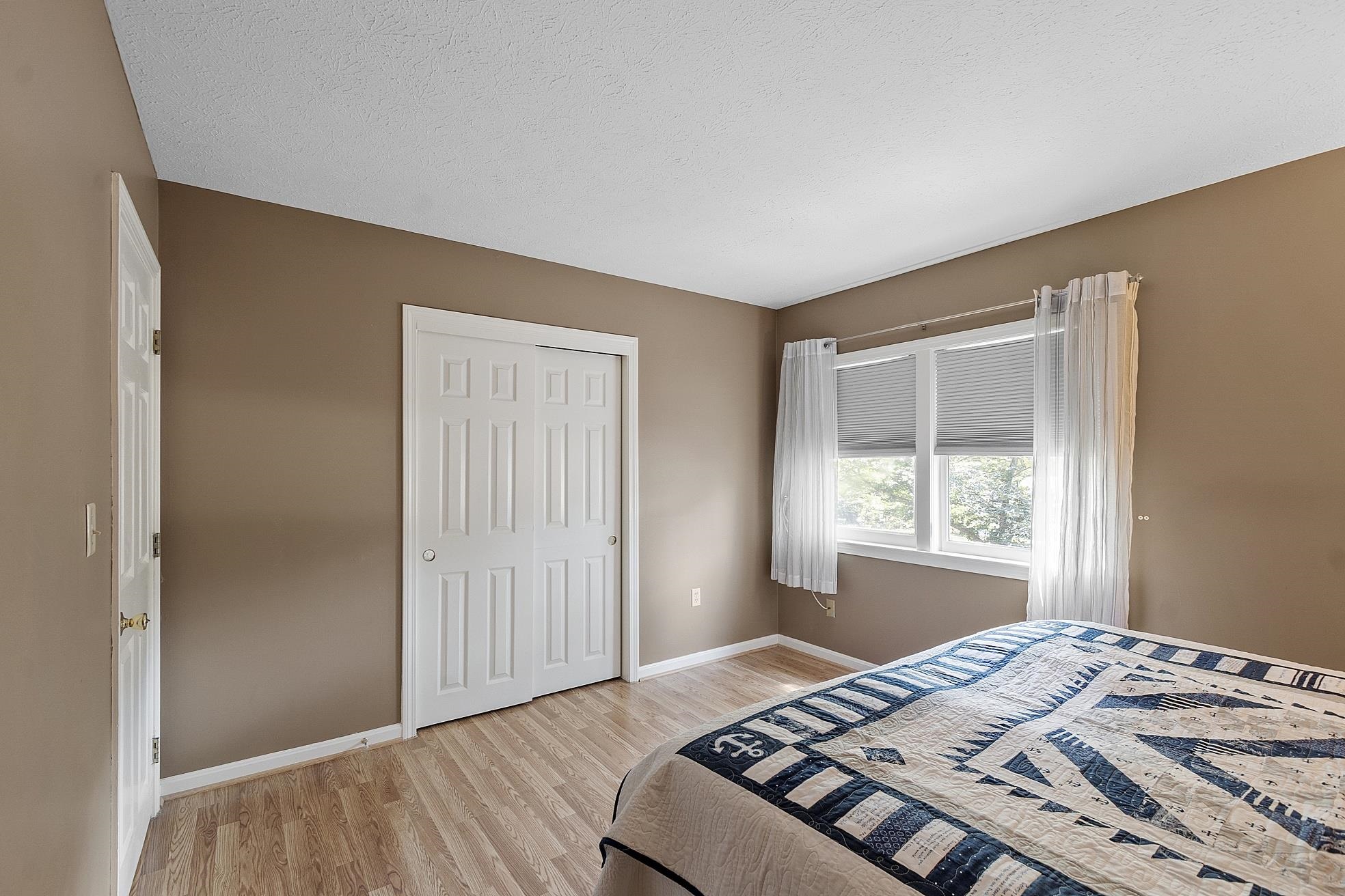 Nashua, New Hampshire, 03062, United States, 3 Bedrooms Bedrooms, ,1 BathroomBathrooms,Residential,For Sale,1942158