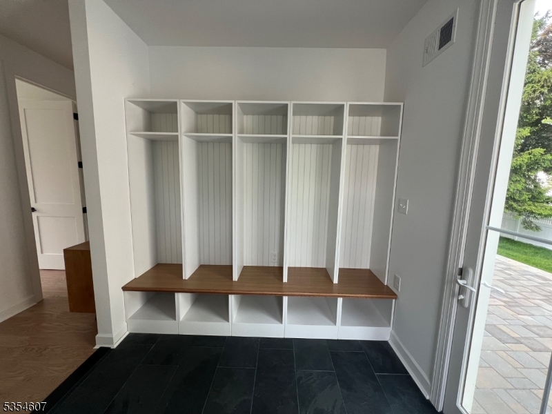 Chatham Boro, New Jersey, 07928, United States, 5 Bedrooms Bedrooms, ,5 BathroomsBathrooms,Residential,For Sale,1805398