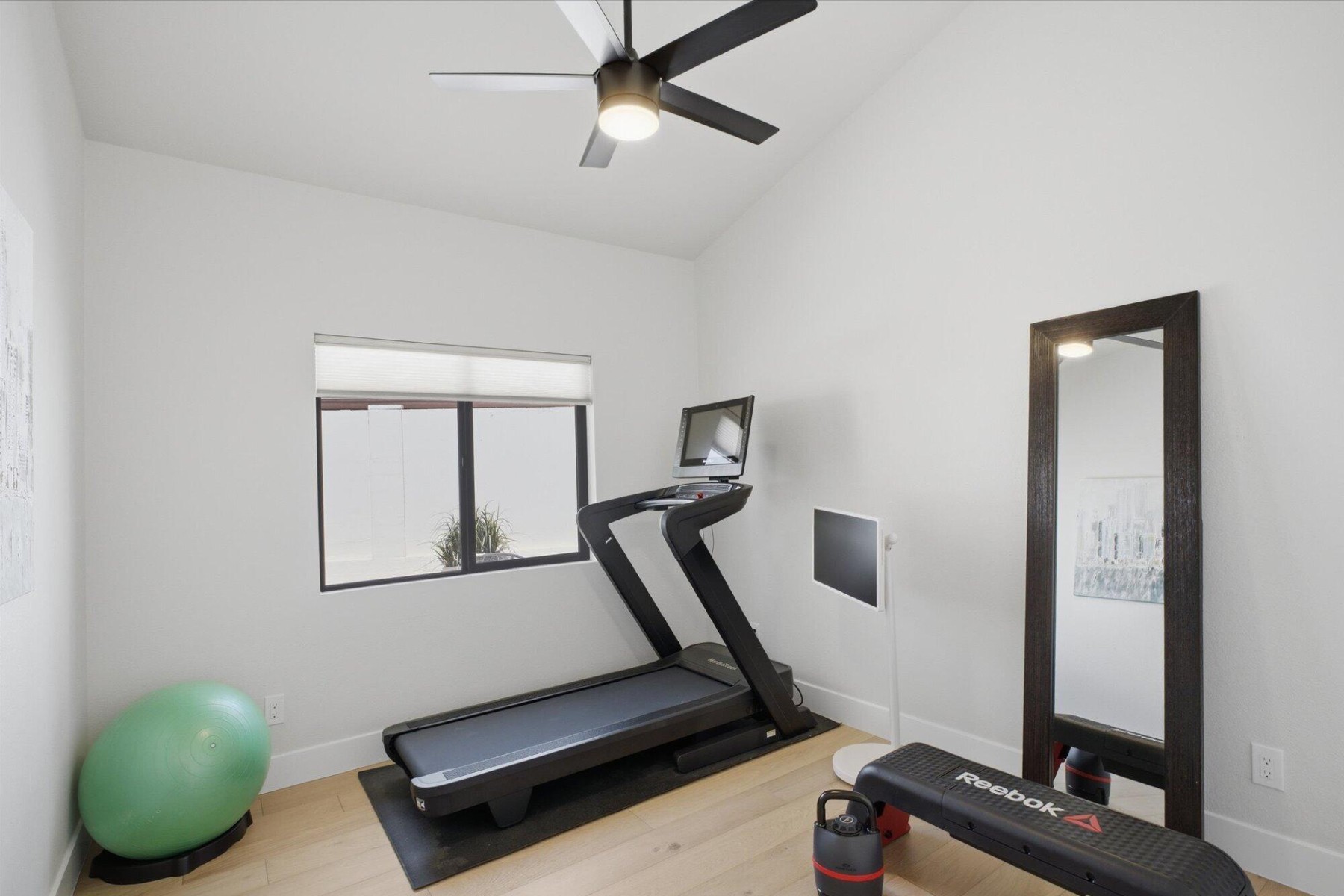  10556 E Bella Vista Drive  Scottsdale, AZ - 物件實景