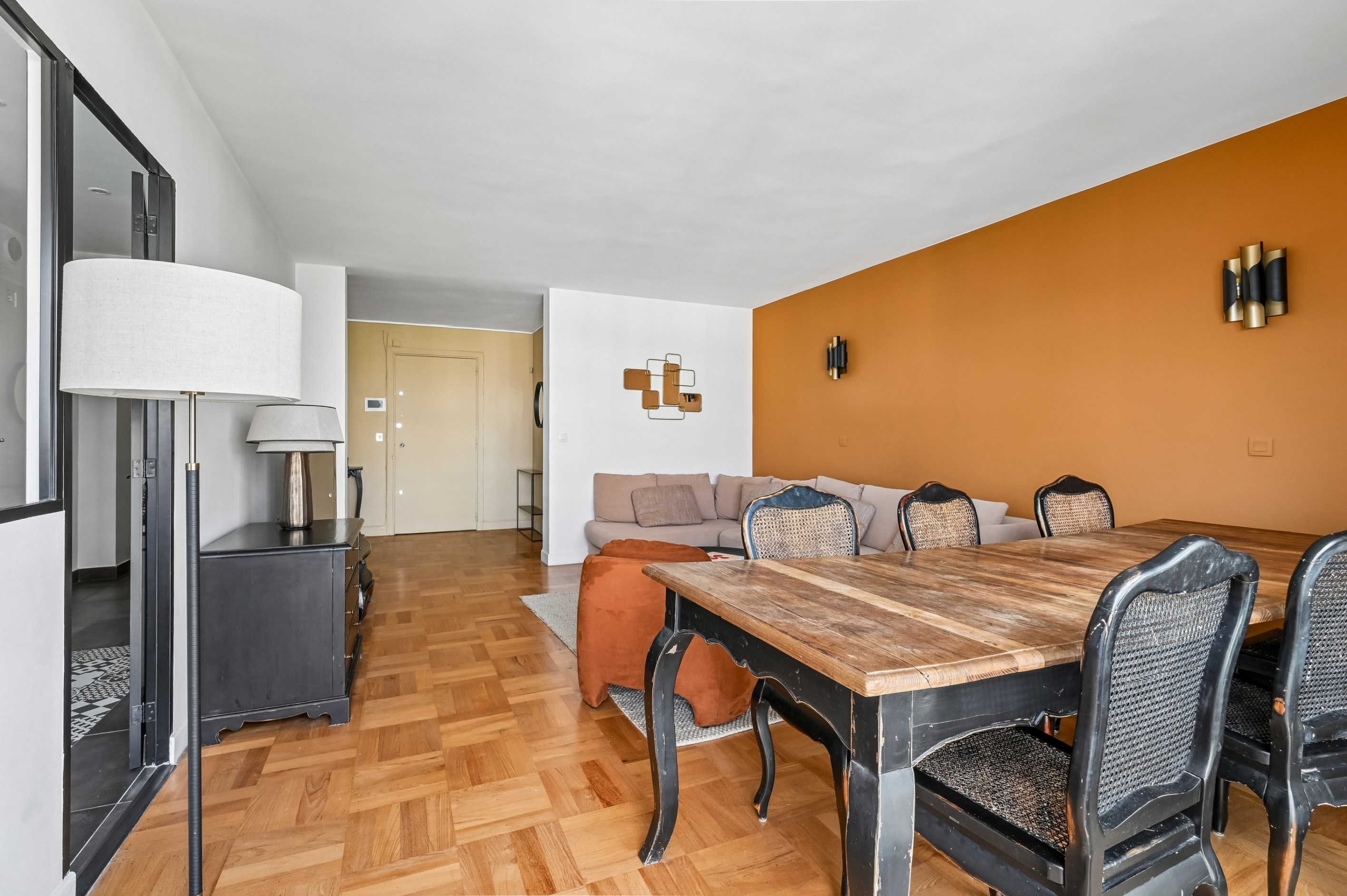  Family Apartment on a High Floor with Parking – Paris 16th Victor Hugo - 物件實景