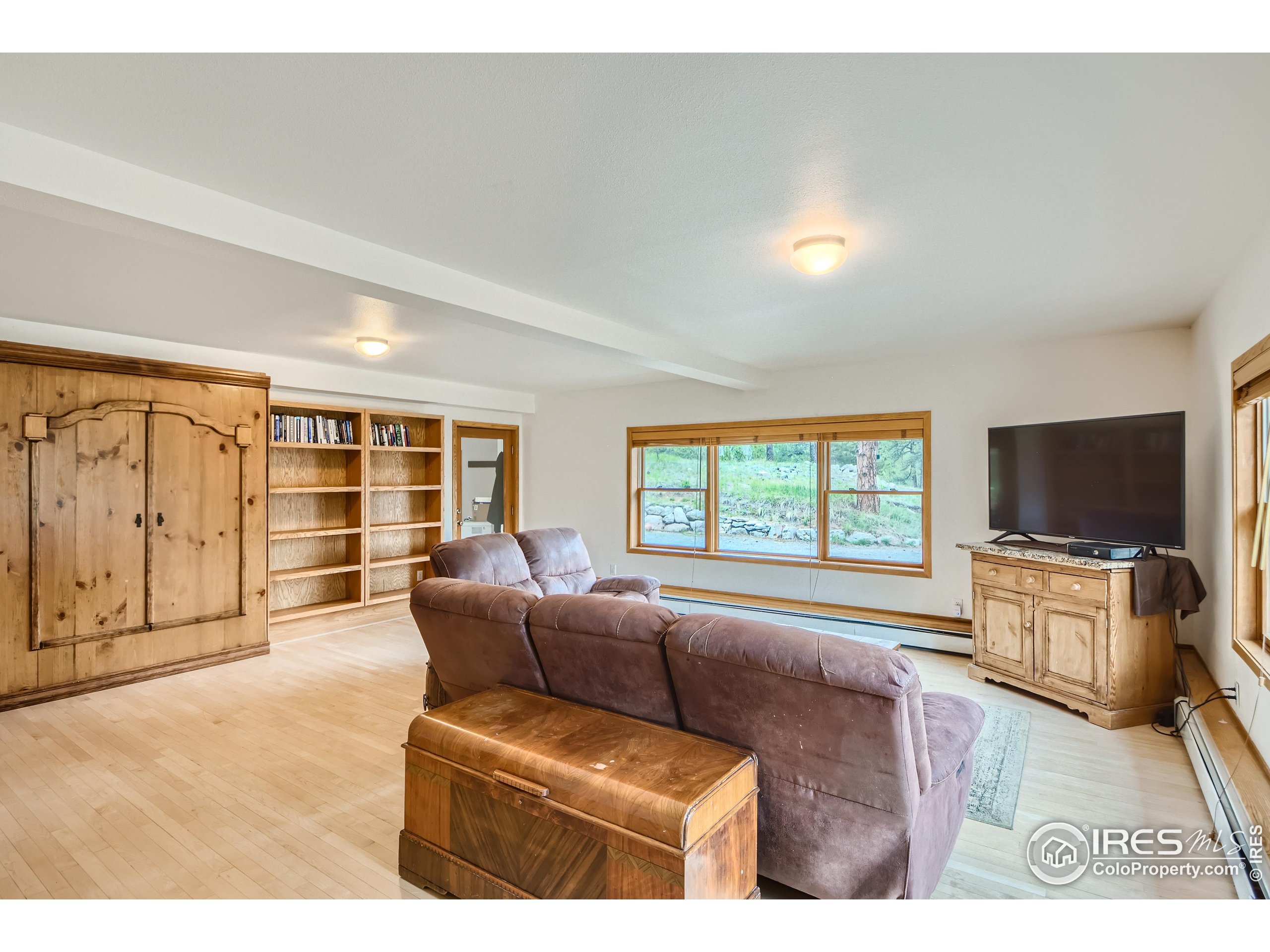Boulder, Colorado, 80302, United States, 5 Bedrooms Bedrooms, ,2 BathroomsBathrooms,Residential,For Sale,1900877