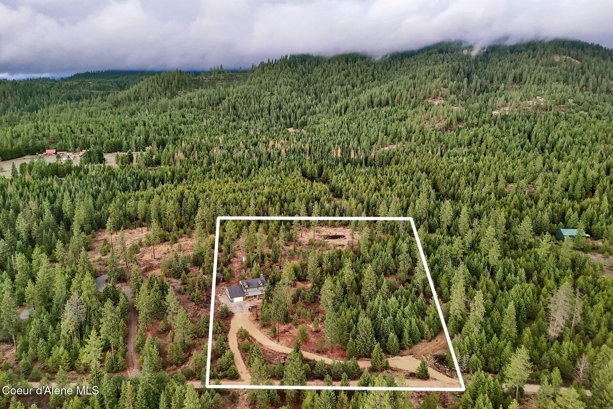 Priest River, Idaho, 83856, United States, 4 Bedrooms Bedrooms, ,2 BathroomsBathrooms,Residential,For Sale,1912359