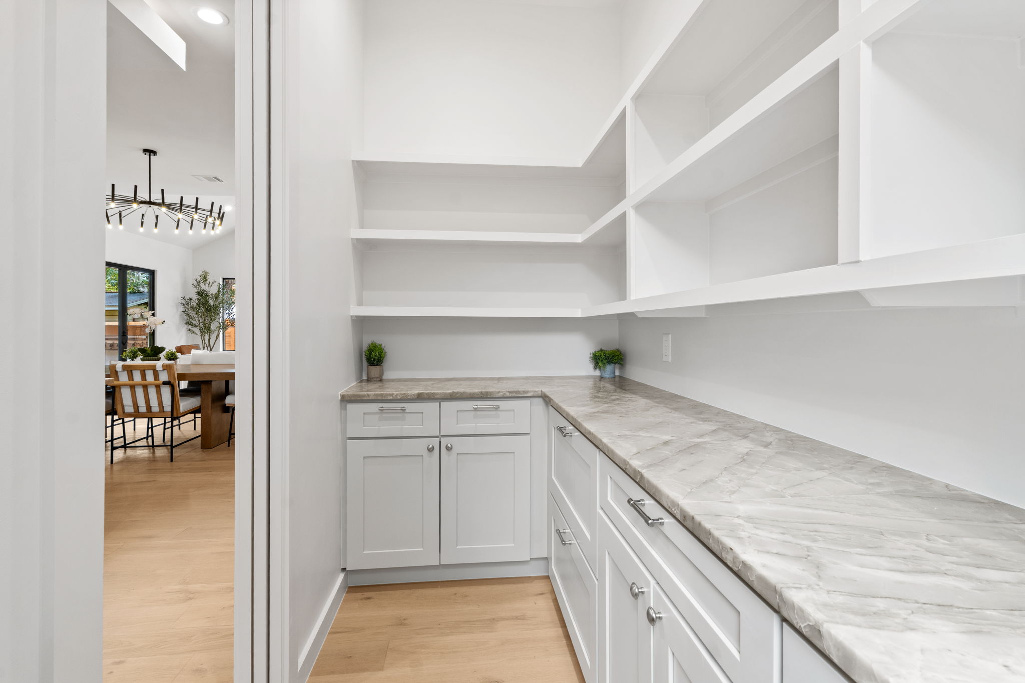  Contemporary Design with Timeless Architecture in South Austin - 物件實景