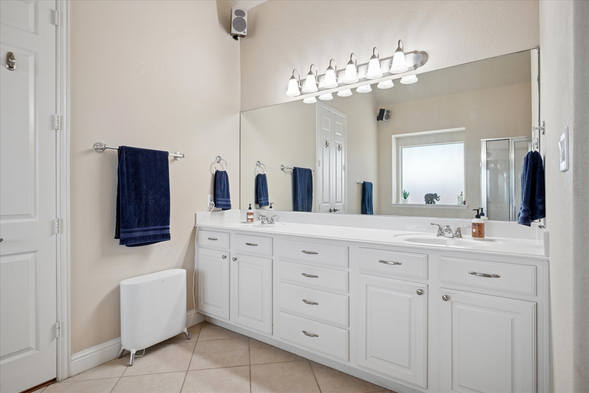 Coppell, Texas, 75019, United States, 4 Bedrooms Bedrooms, ,3 BathroomsBathrooms,Residential,For Sale,1846877