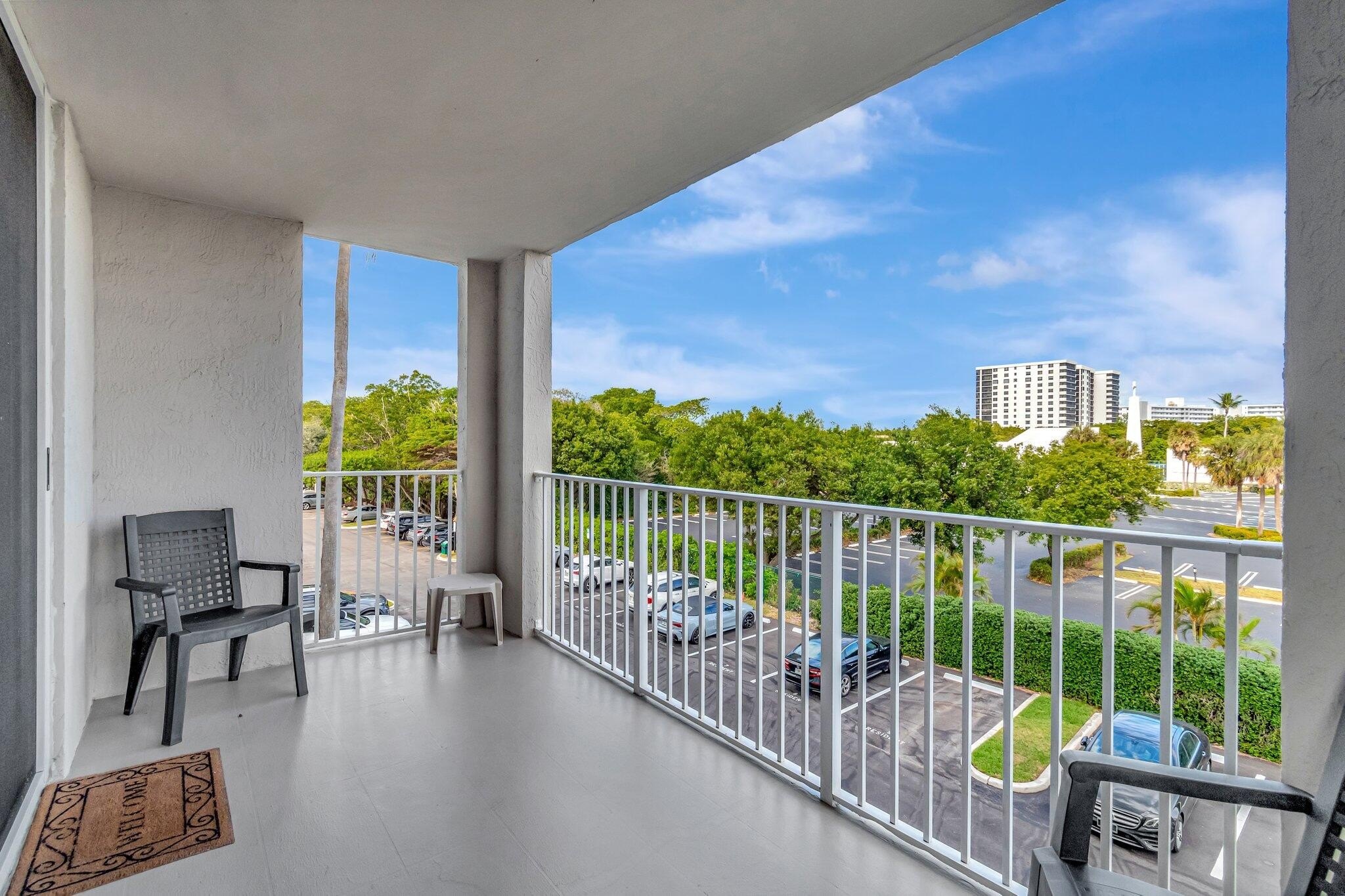 Highland Beach, Florida, 33487, United States, 2 Bedrooms Bedrooms, ,2 BathroomsBathrooms,Residential,For Sale,1921723