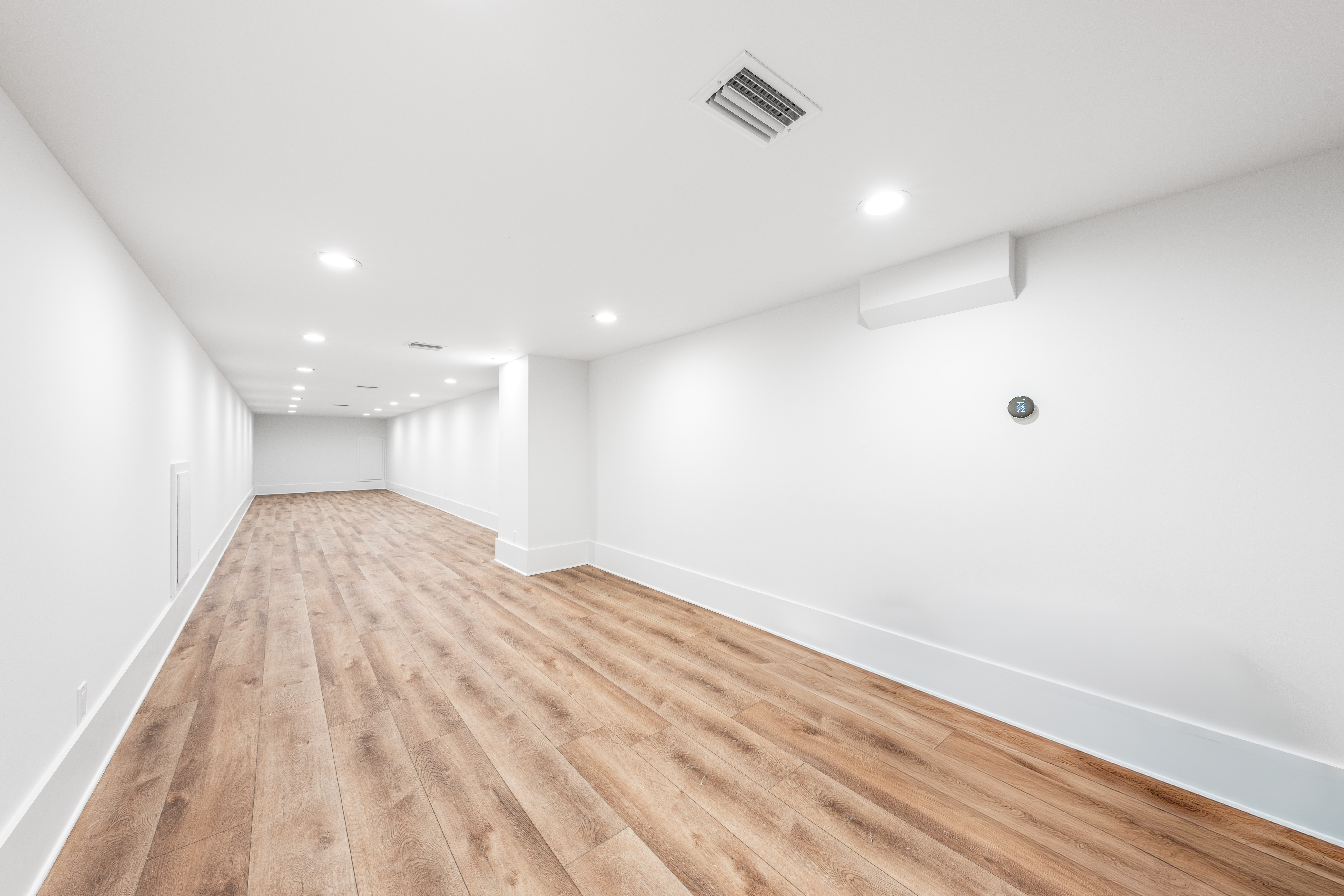  Magnificent Half-Acre Estate With Outdoor Oasis and Casita - 物件實景