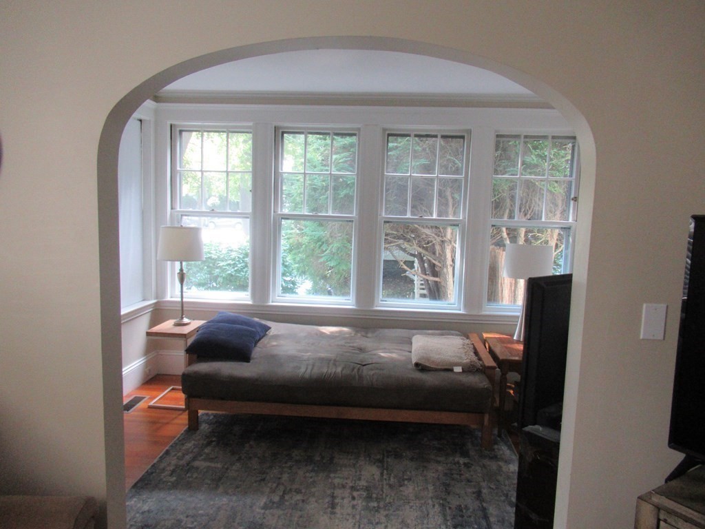Salem, Massachusetts, 01970, United States, 4 Bedrooms Bedrooms, ,2 BathroomsBathrooms,Residential,For Sale,1846004