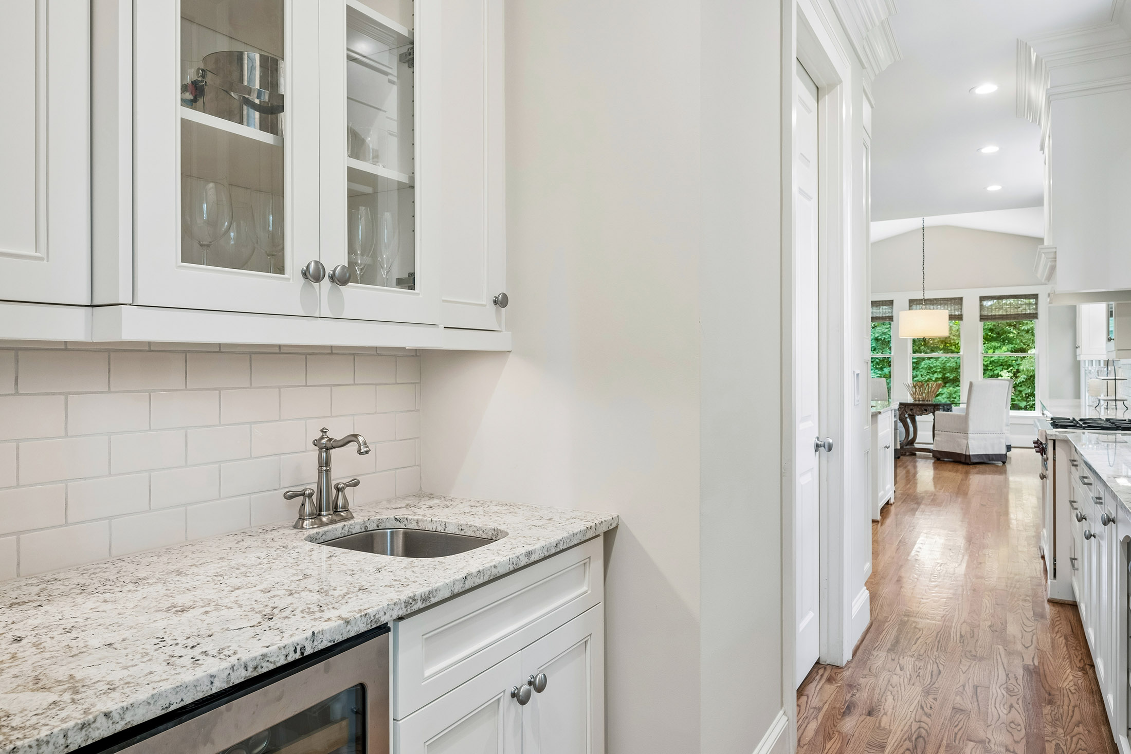  Stunning Custom-Built Residence in Sought-After Morningside - 物件實景
