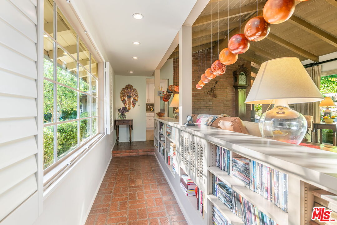 Los Angeles, California, 90049, United States, 4 Bedrooms Bedrooms, ,3 BathroomsBathrooms,Residential,For Sale,1805852