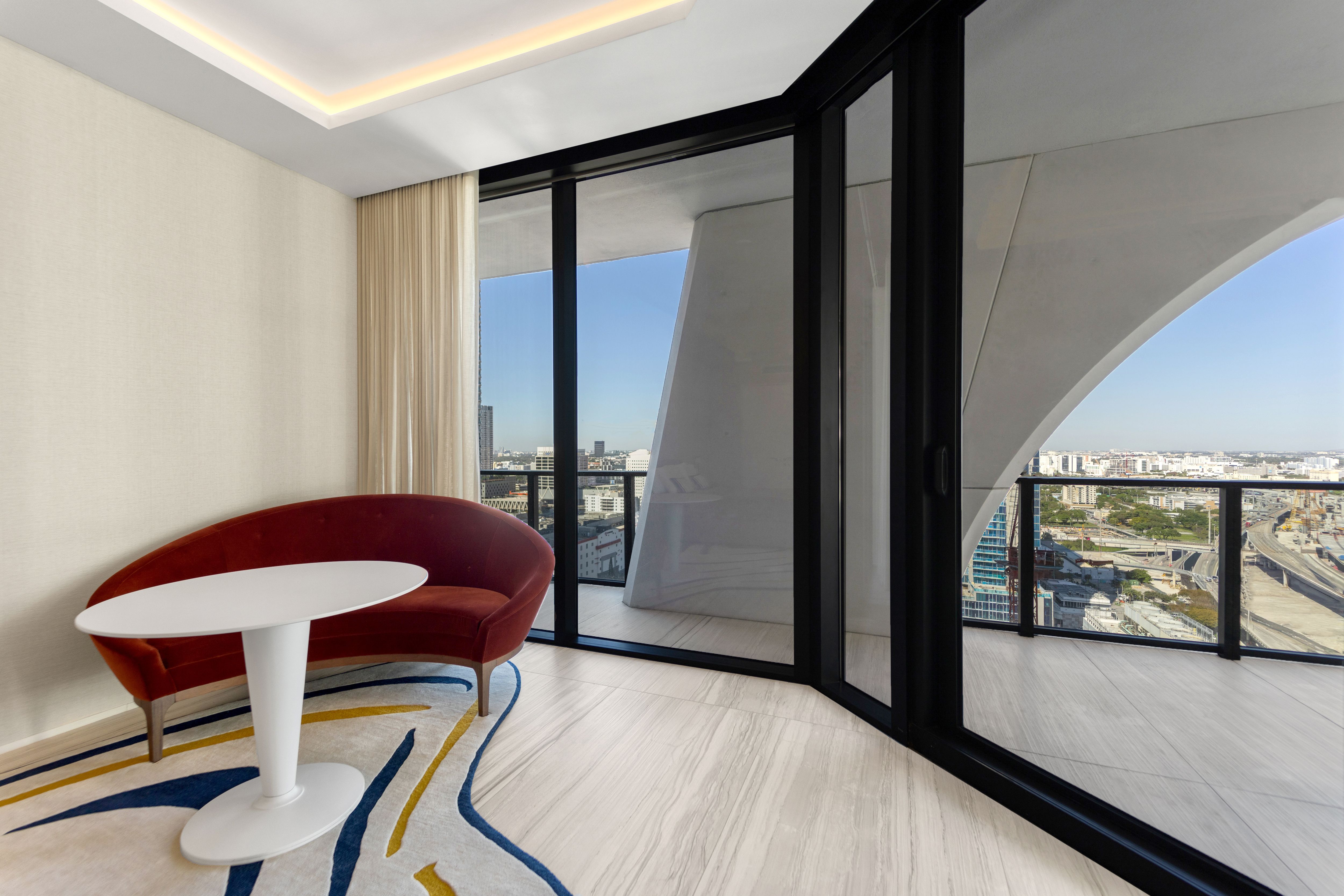  1000 Biscayne Blvd, Miami, FL, 33132 - 物件實景