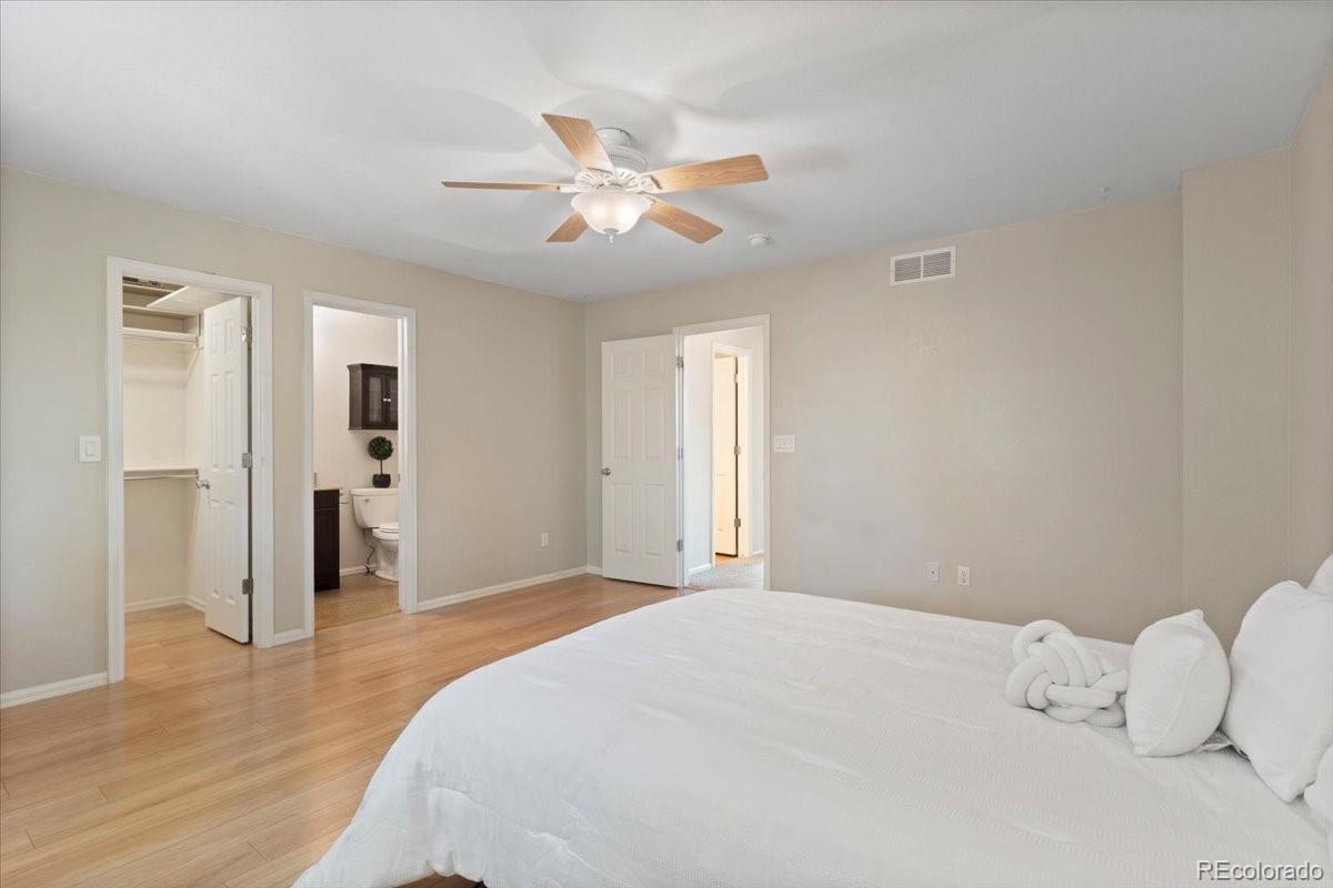 Aurora, Colorado, 80013, United States, 4 Bedrooms Bedrooms, ,3 BathroomsBathrooms,Residential,For Sale,1919696