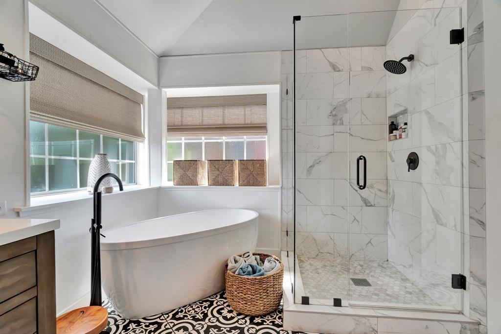 Highland Village, Texas, 75077, United States, 4 Bedrooms Bedrooms, ,3 BathroomsBathrooms,Residential,For Sale,1828094
