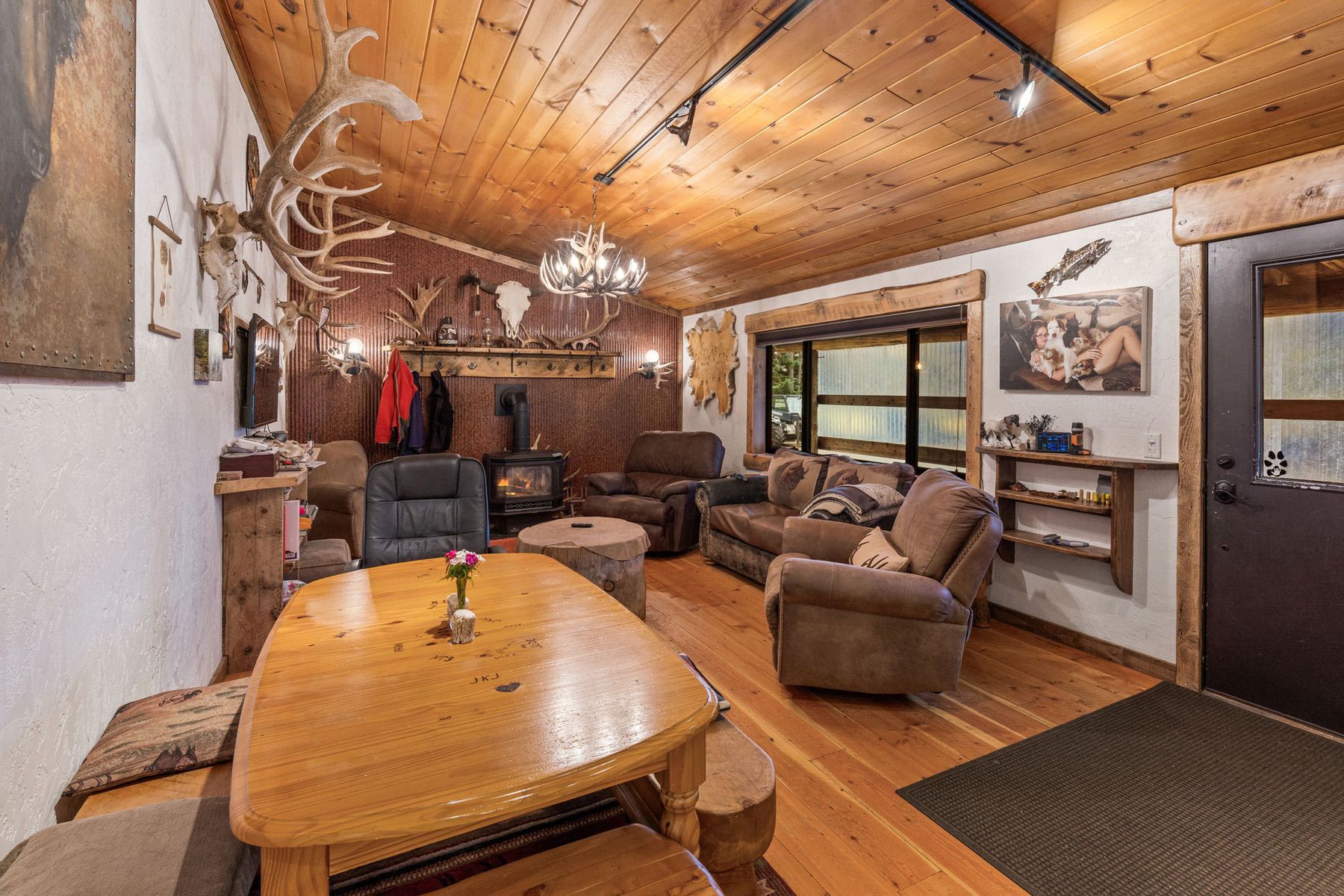  708 US Highway 212 W - 物件實景