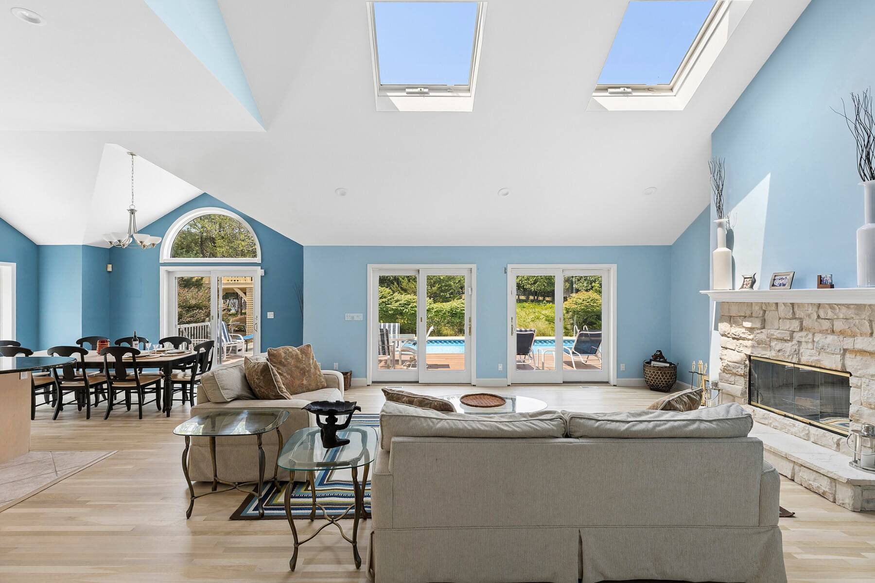  SOUTHAMPTON HOME, GREAT ENTERTAINING SPACES - 物件實景
